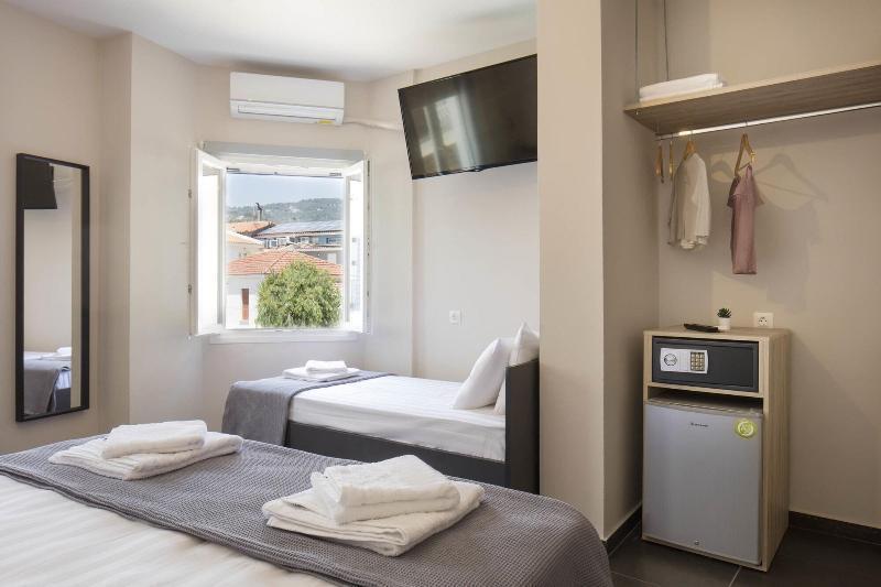 Entelia Hotel Skiathos Town Ngoại thất bức ảnh